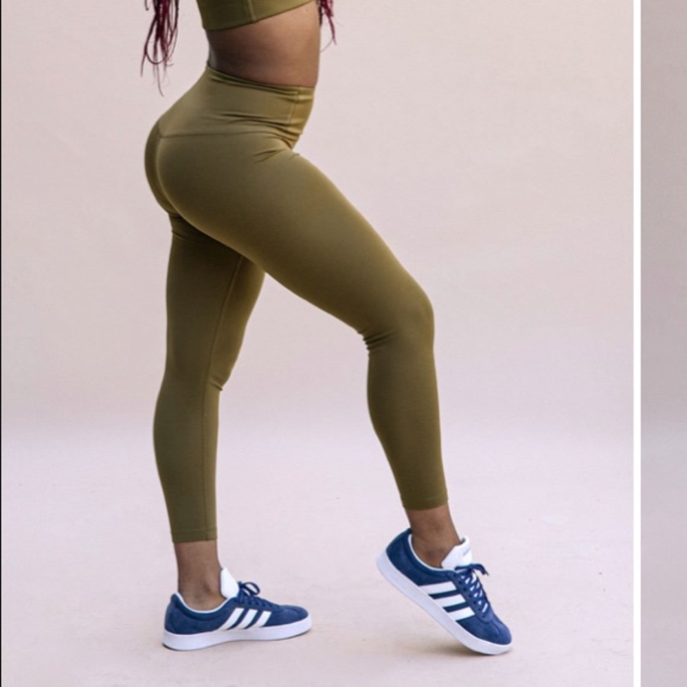 FLOAT seamless high rise legging